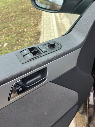 Volkswagen Veicoli Commerciali Multivan 2.0 TDI 140CV 4 Motion Highline (5)