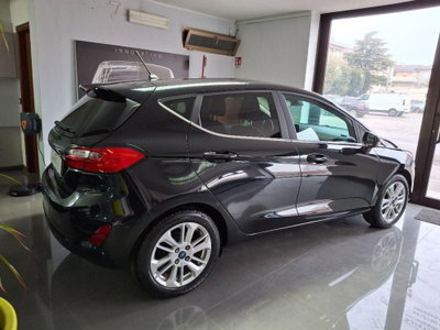 Ford Fiesta 1.1 75 CV 5 porte Titanium (2)