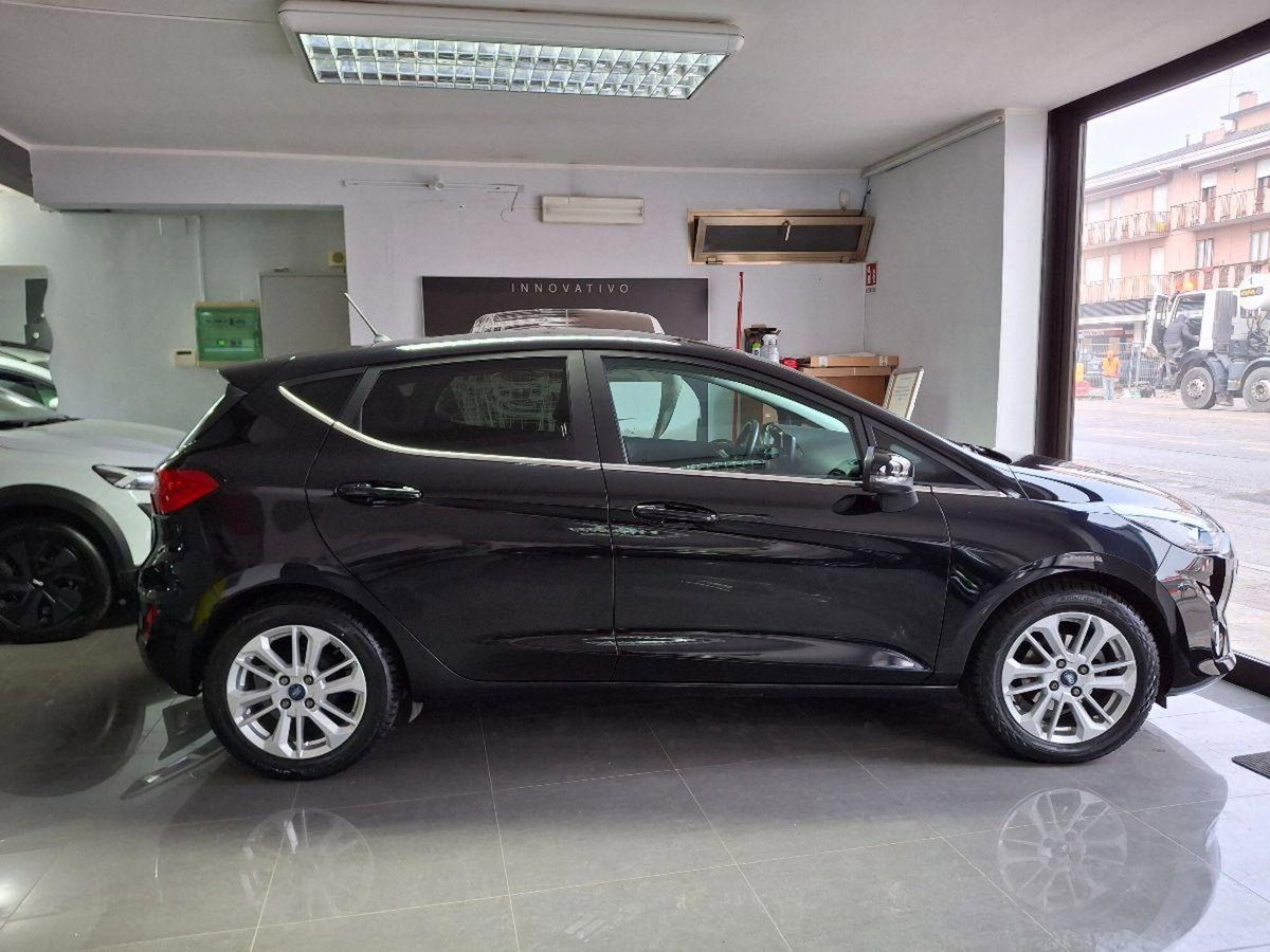 Ford Fiesta 1.1 75 CV 5 porte Titanium (6)