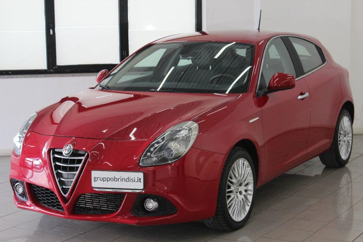 Alfa Romeo Giulietta 1.6 JTDm-2 Distinctive (3)