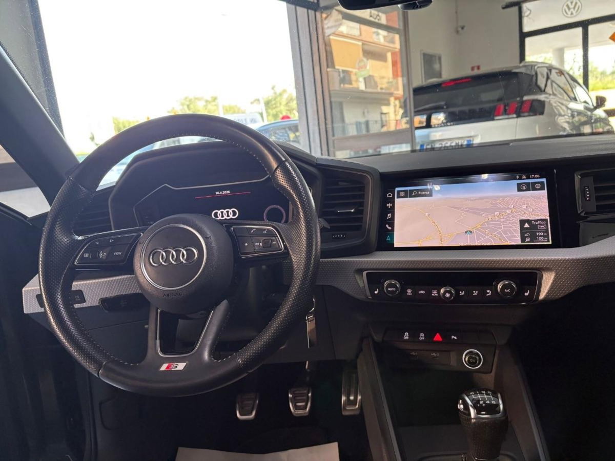 Audi A1 Sportback 30 TFSI S line edition (9)