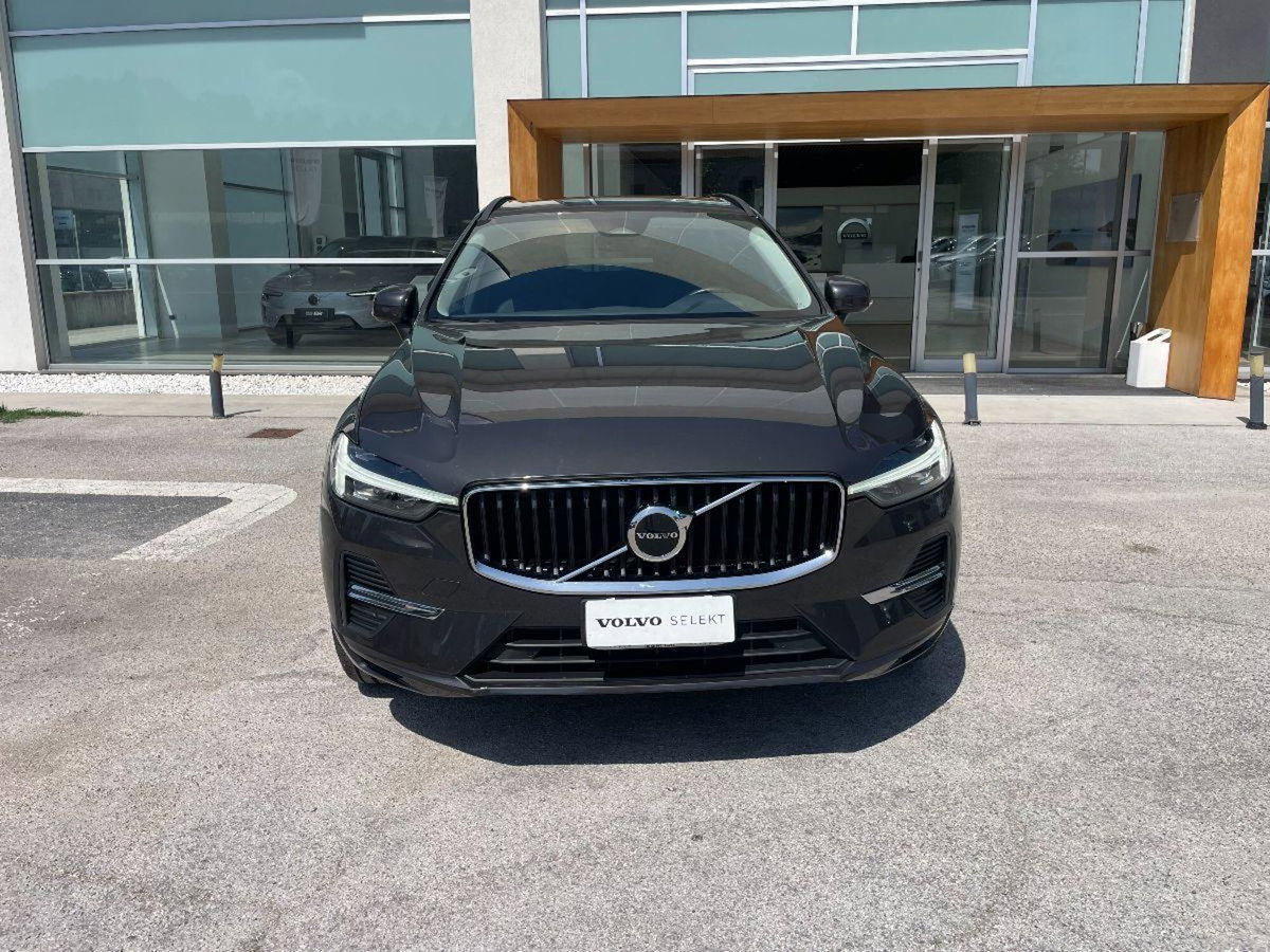 Volvo XC60 B4 automatico Core (3)