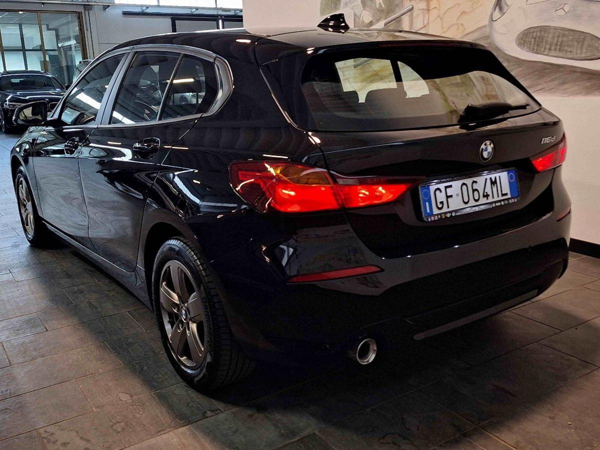 BMW Serie 1 116d Business Advantage (4)