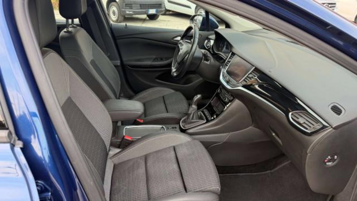 Opel Astra 1.5 CDTI 105 CV S&S 5 porte 2020 (15)