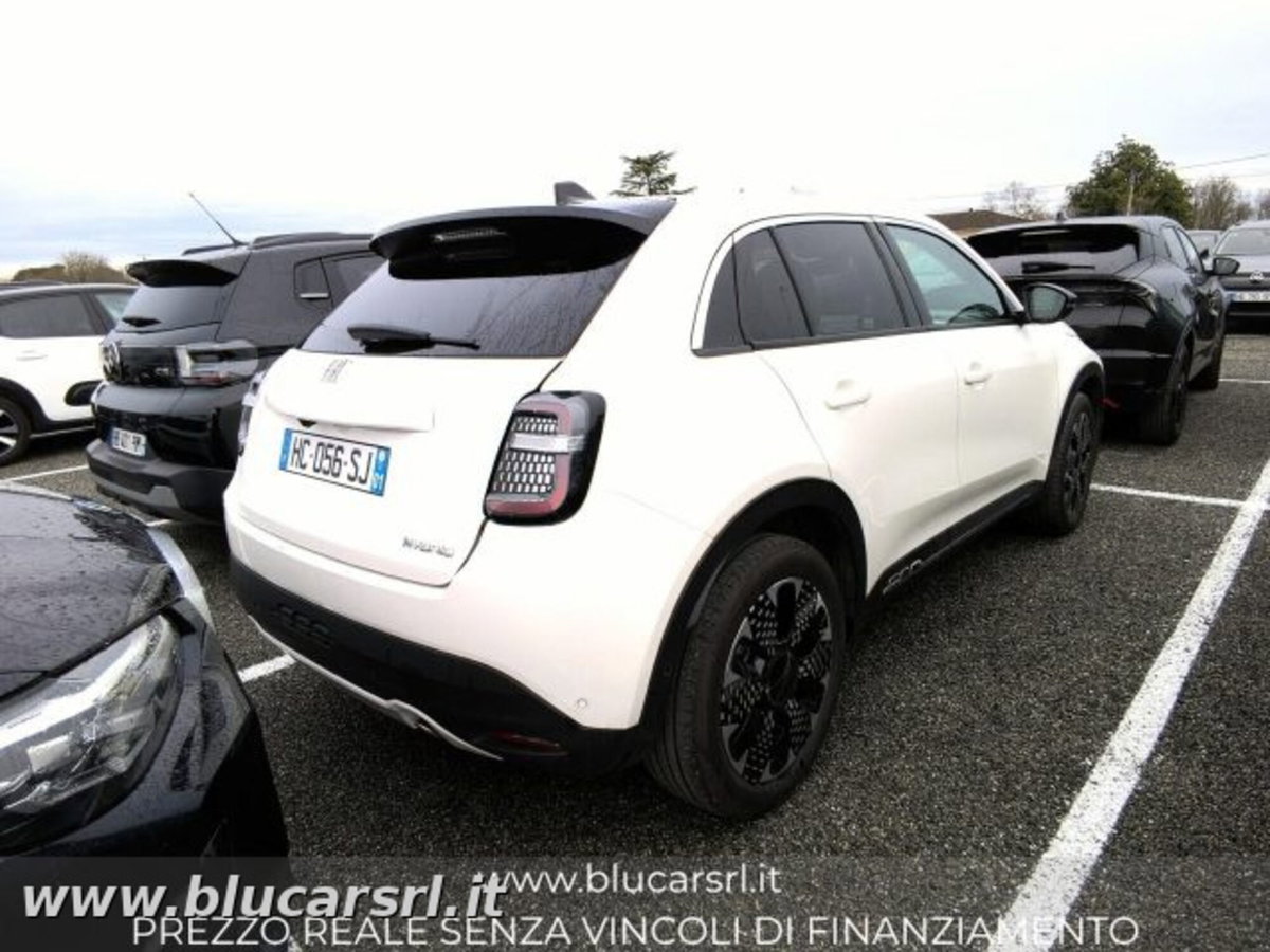 Fiat 600 1.2 hybrid La Prima 110cv auto (2)