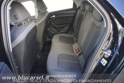 Audi A1 Sportback 30 TFSI S tronic Identity Black (12)