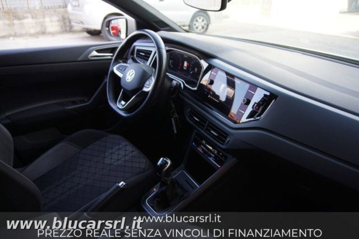 Volkswagen Polo 1.0 tsi R-Line 95cv (10)