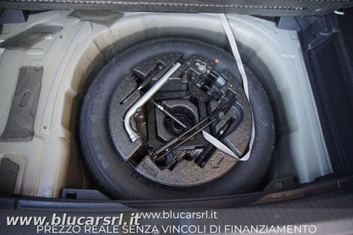 Volkswagen Polo 1.0 tsi R-Line 95cv (13)