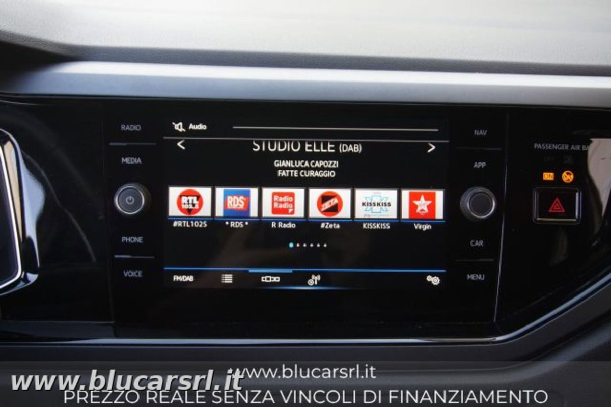 Volkswagen Polo 1.0 tsi R-Line 95cv (15)