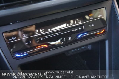 Volkswagen Polo 1.0 tsi R-Line 95cv (17)