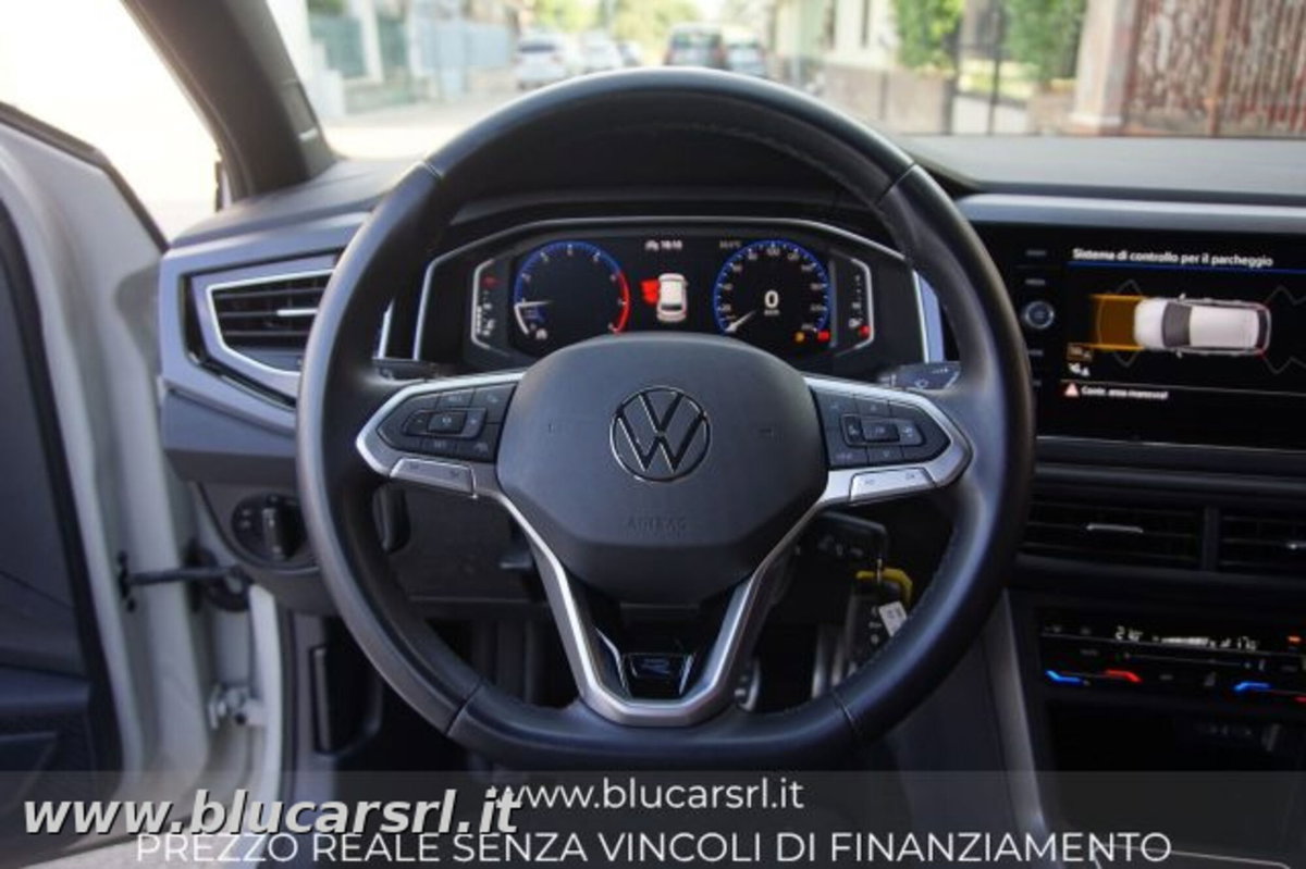 Volkswagen Polo 1.0 tsi R-Line 95cv (20)