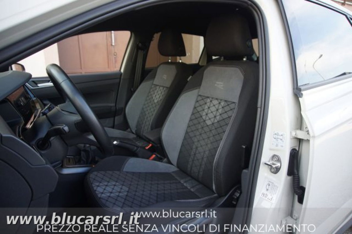 Volkswagen Polo 1.0 tsi R-Line 95cv (5)