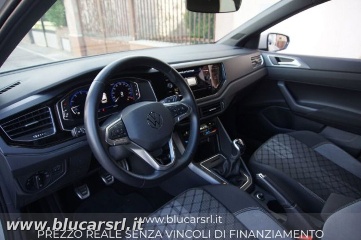 Volkswagen Polo 1.0 tsi R-Line 95cv (6)
