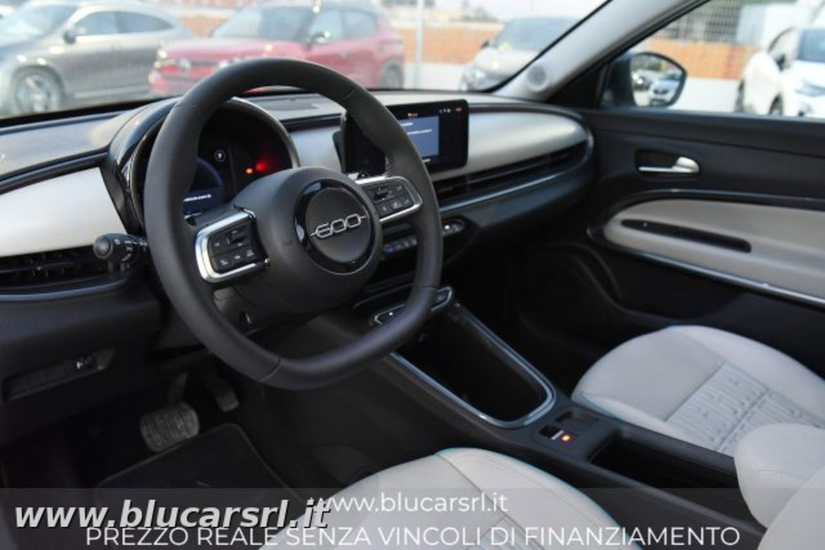 Fiat 600 1.2 hybrid La Prima 110cv auto (10)