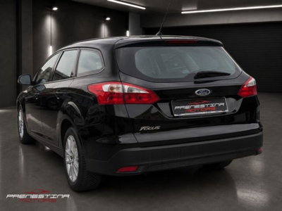 Ford Focus Station Wagon 1.6 TDCi 115 CV SW Titanium (3)