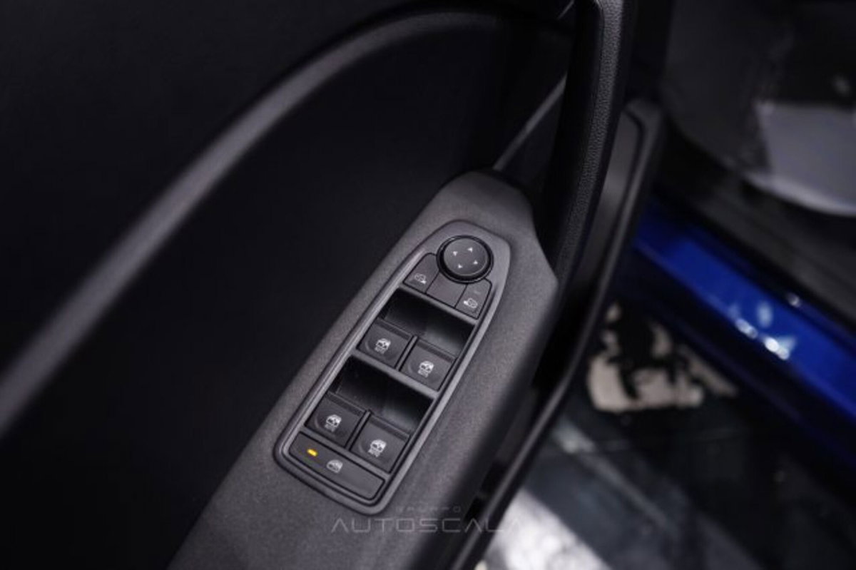 Renault Captur 1.2 eco-g Evolution 120cv (10)