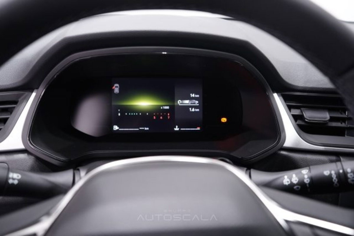 Renault Captur 1.2 eco-g Evolution 120cv (13)