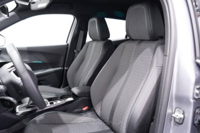 Peugeot 2008 1.2 puretech Allure s&s 130cv eat8 (11)