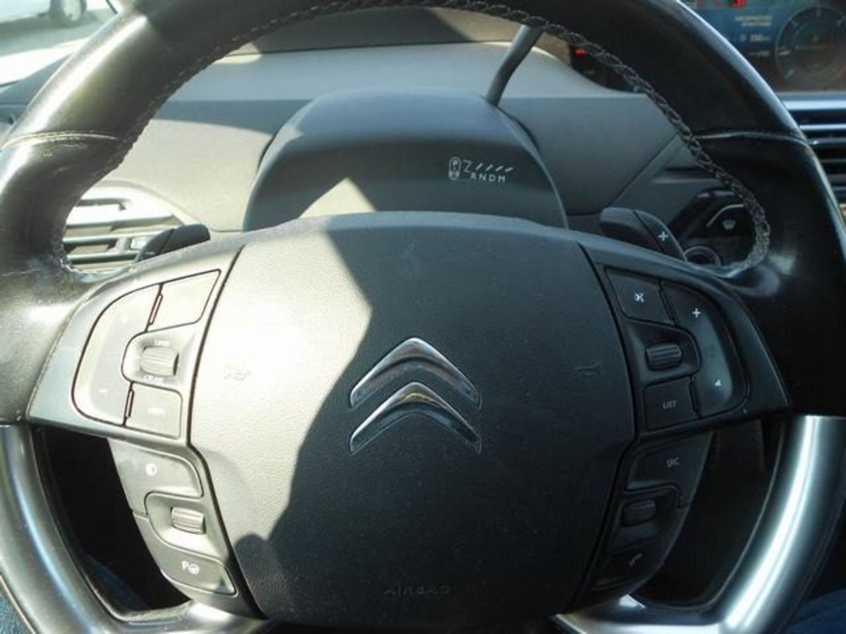 Citroen Grand C4 Picasso BlueHDi 150 S&S Intensive (10)