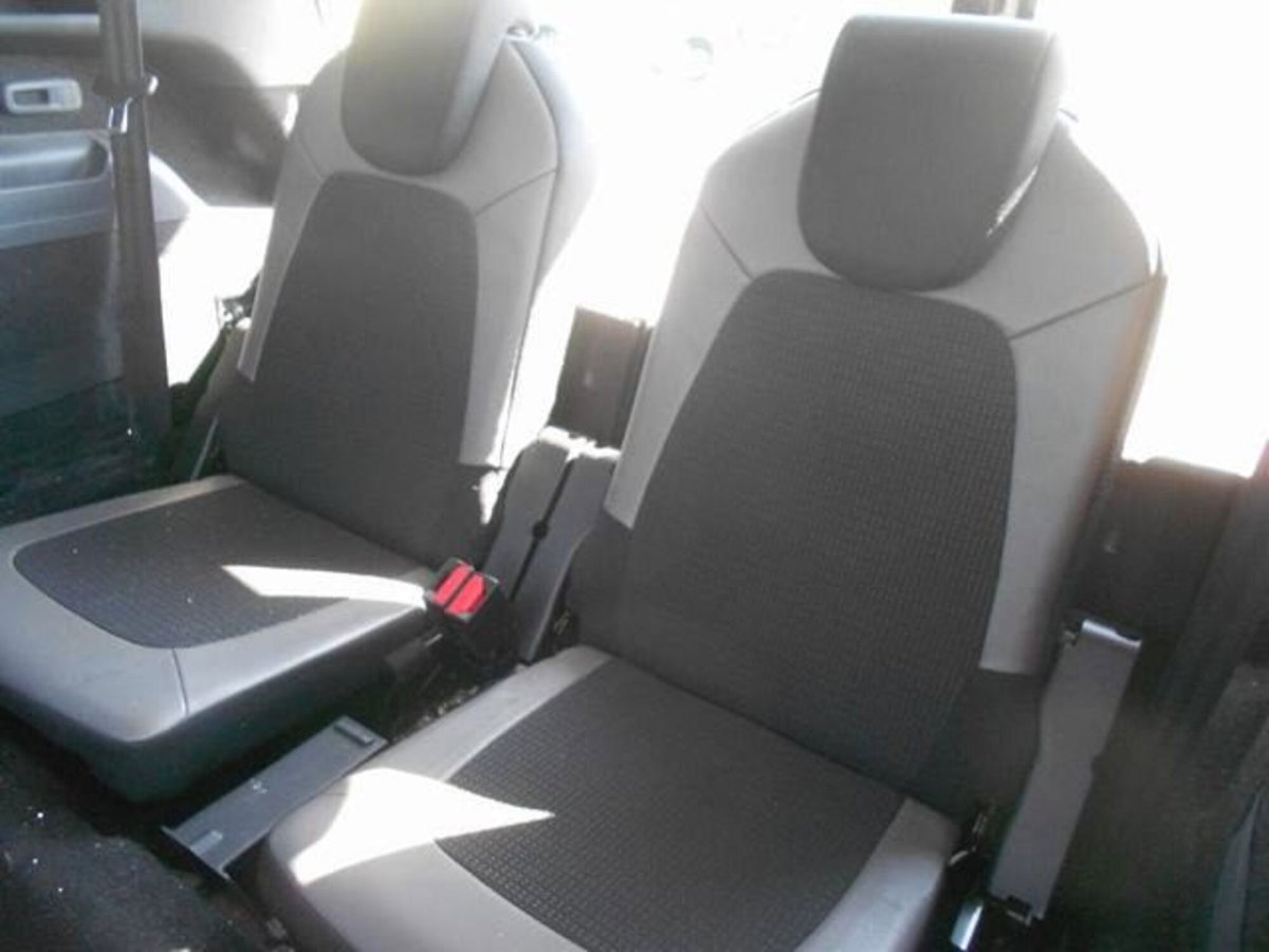 Citroen Grand C4 Picasso BlueHDi 150 S&S Intensive (7)