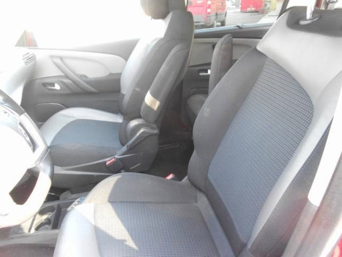 Citroen Grand C4 Picasso BlueHDi 150 S&S Intensive (9)