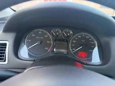 Peugeot 307 SW 16V HDi 110CV Station HDI Clima (20)