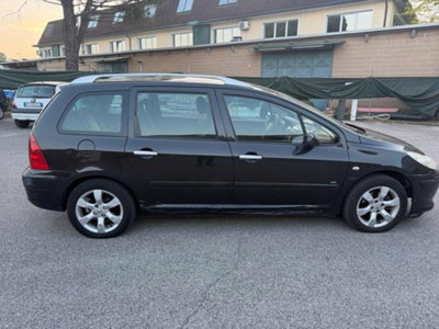 Peugeot 307 SW 16V HDi 110CV Station HDI Clima (9)