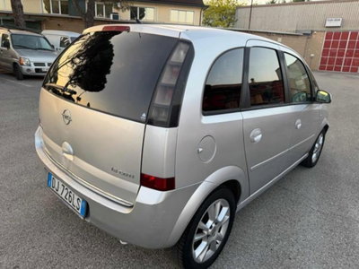 Opel Meriva 1.3 CDTI Cosmo (7)