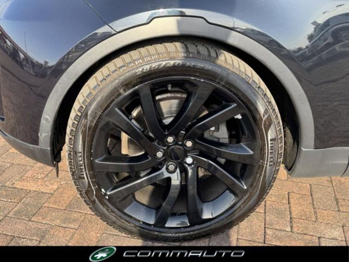 Land Rover Discovery 3.0 TD6 249 CV First Edition (7)
