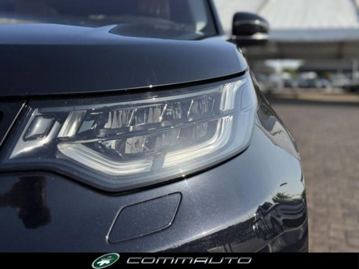 Land Rover Discovery 3.0 TD6 249 CV First Edition (8)