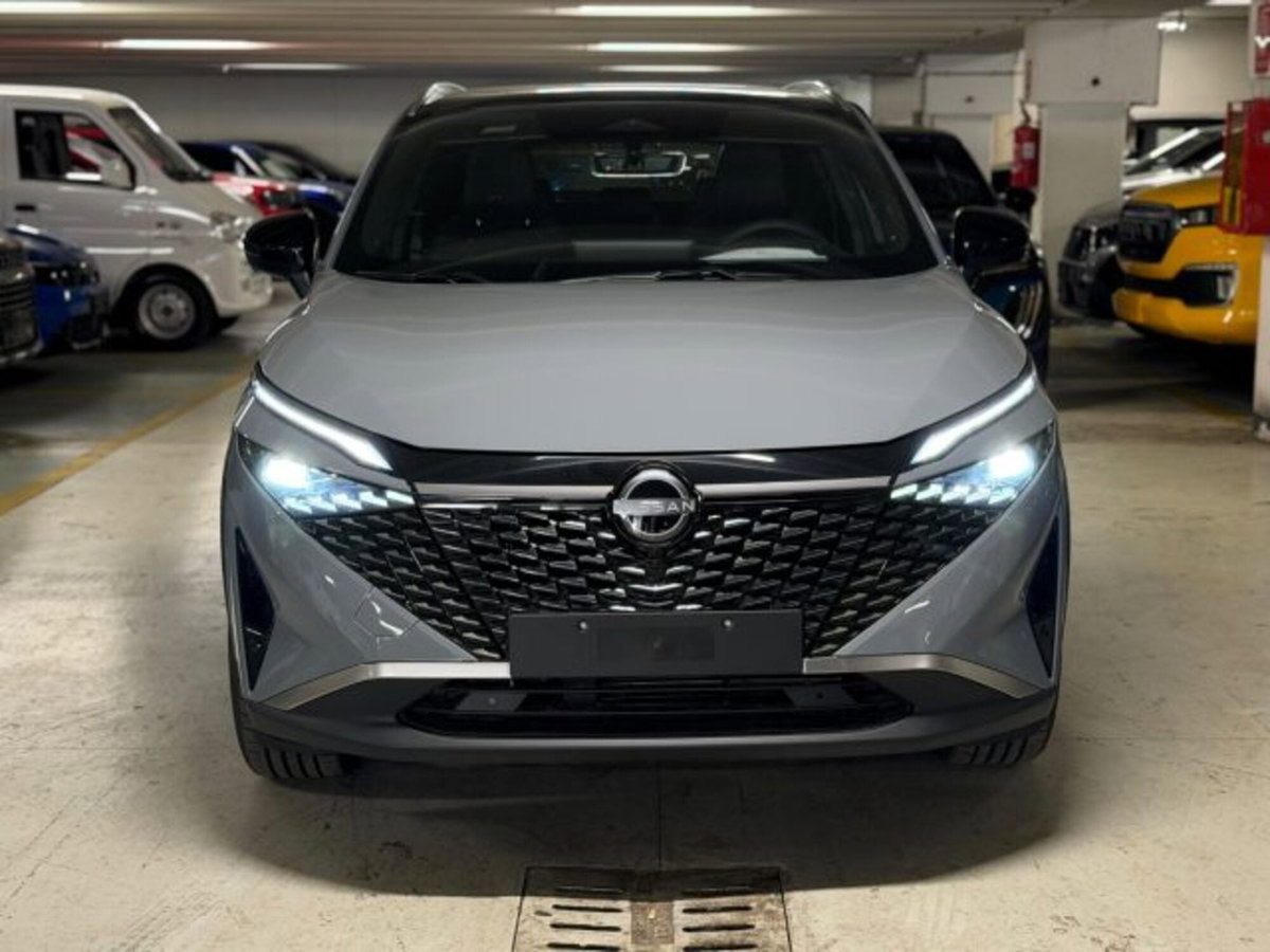 Nissan Qashqai 1.3 mhev Tekna 4wd 158cv xtronic (2)