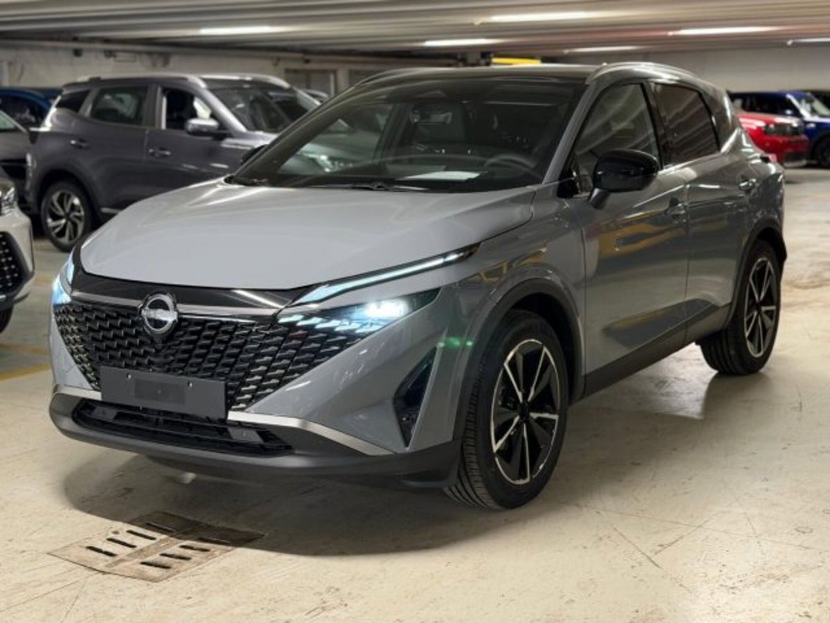 Nissan Qashqai 1.3 mhev Tekna 4wd 158cv xtronic (3)