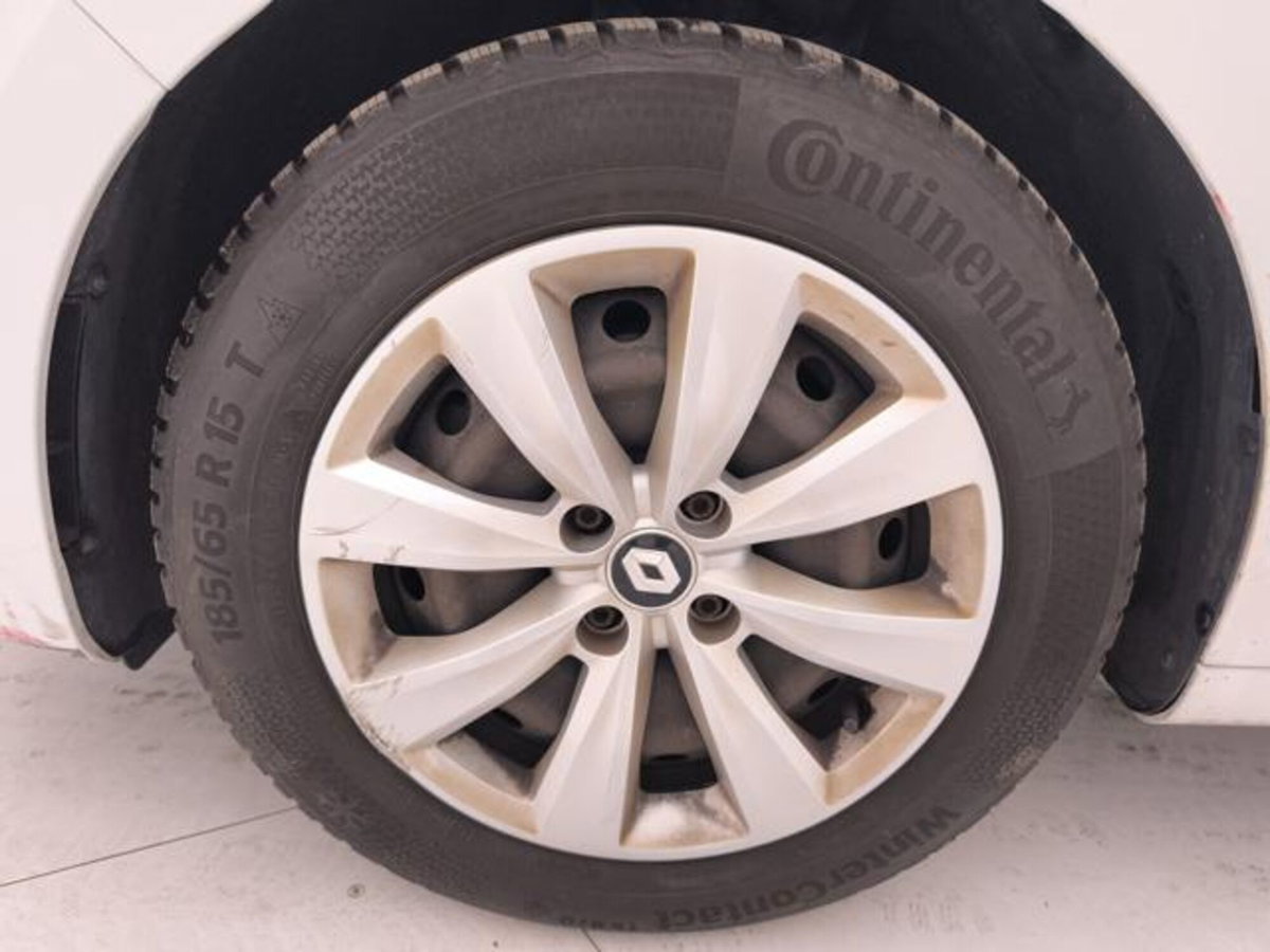 Renault Clio Blue dCi 85 CV 5 porte Business (9)