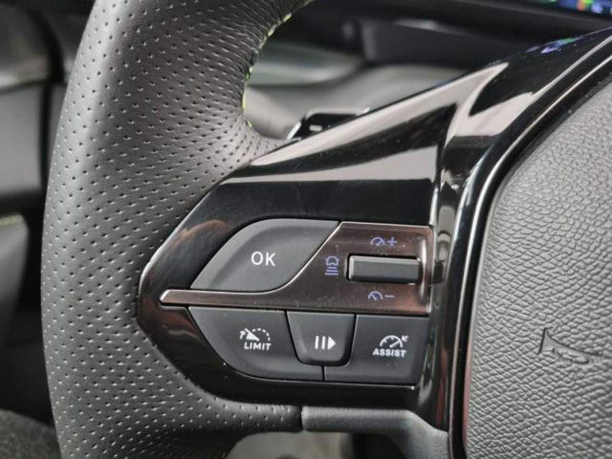 Peugeot 308 PureTech Turbo 130 S&S EAT8 GT (17)