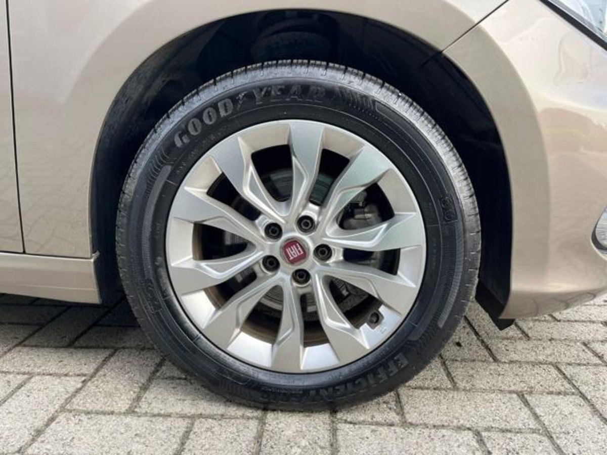 Fiat Tipo Tipo 1.6 Mjt S&S DCT 5 porte Easy (14)