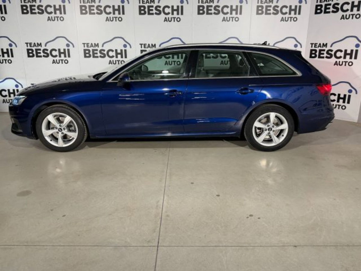 Audi A4 Avant 35 TDI/163 CV S tronic Business Advanced (3)