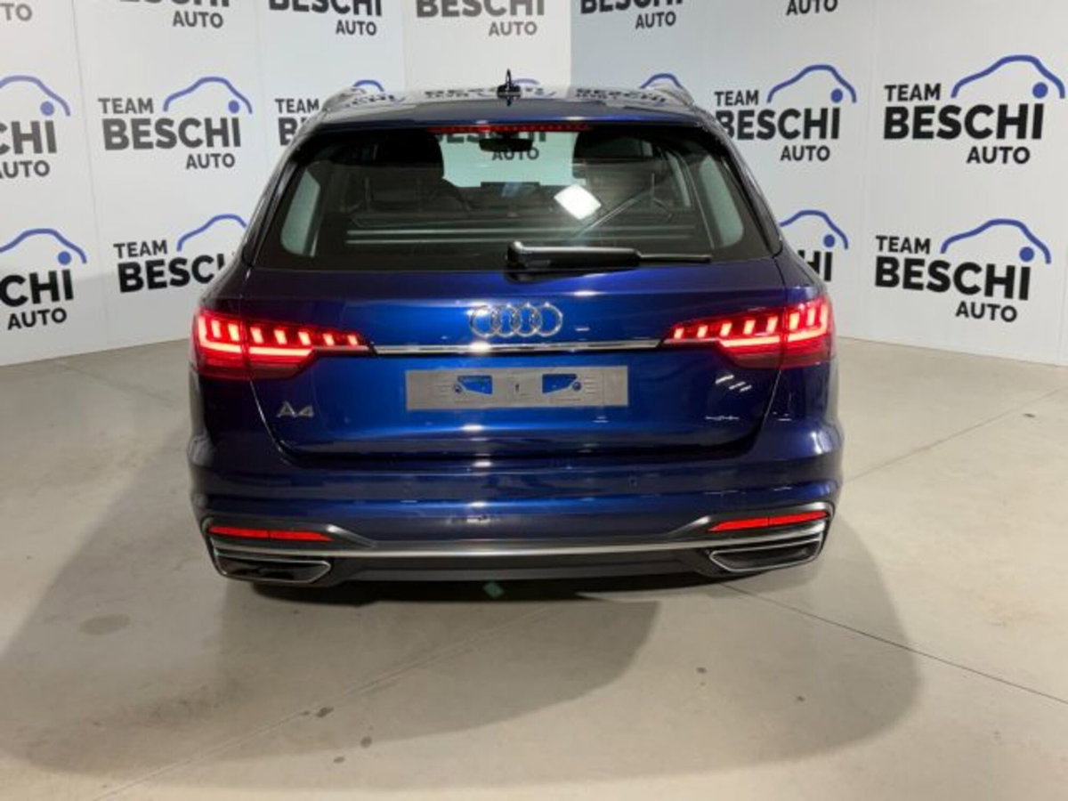 Audi A4 Avant 35 TDI/163 CV S tronic Business Advanced (4)