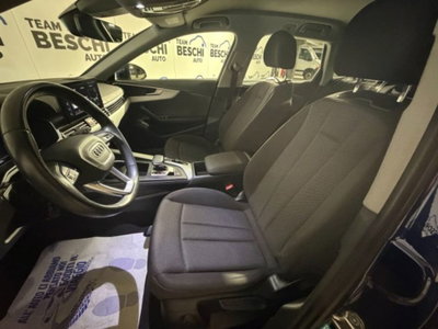 Audi A4 Avant 35 TDI/163 CV S tronic Business Advanced (7)