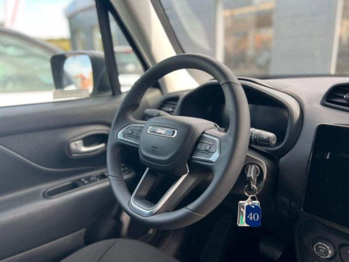 Jeep Renegade 1.5 turbo t4 mhev Altitude 2wd dct (8)
