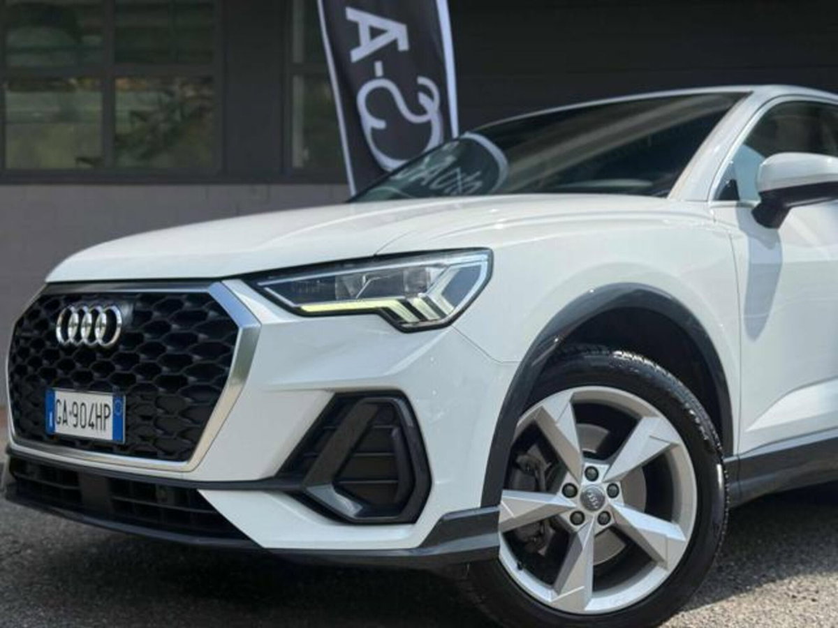 Audi Q3 40 TDI quattro S tronic Business (2)