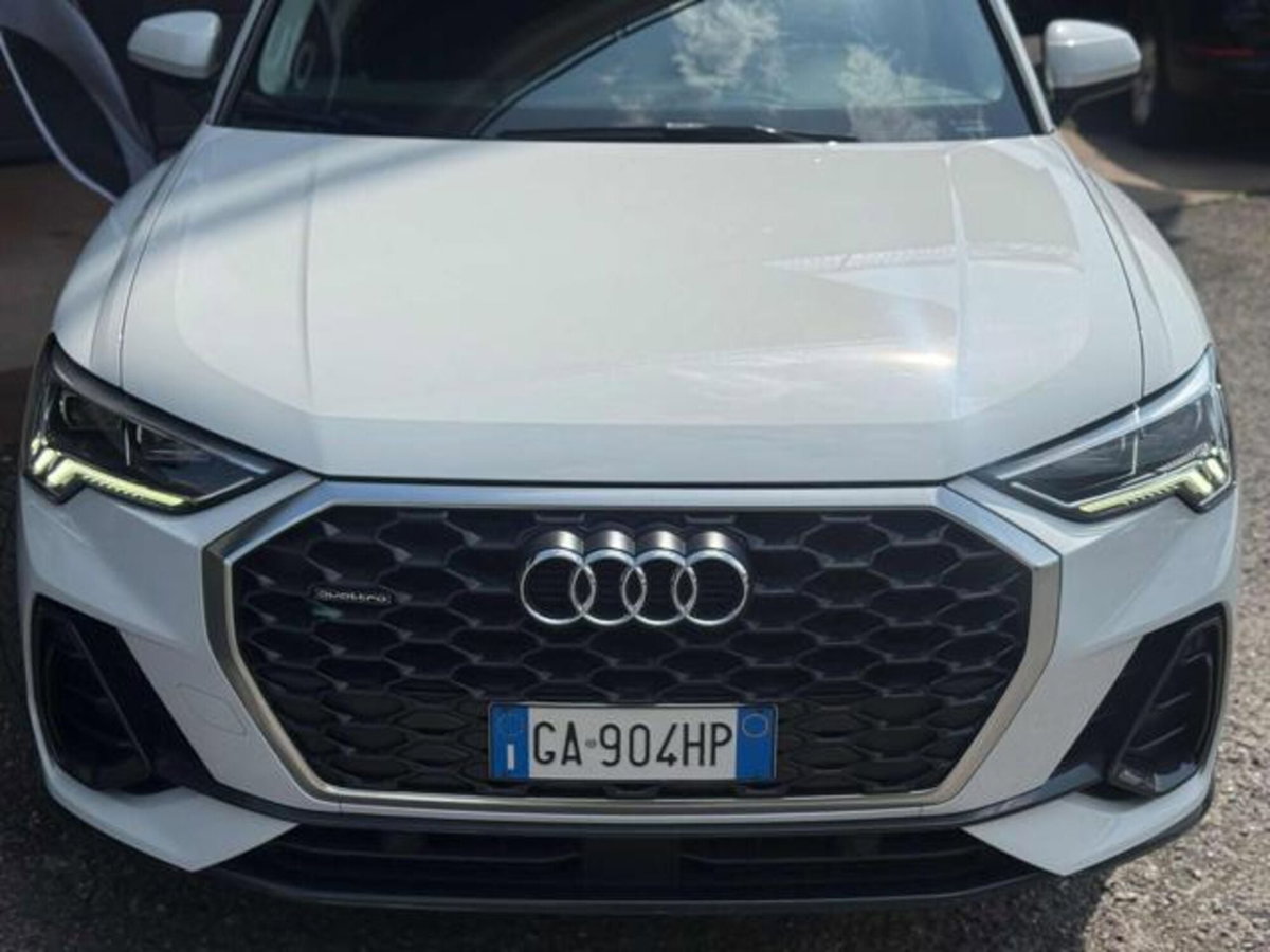 Audi Q3 40 TDI quattro S tronic Business (4)
