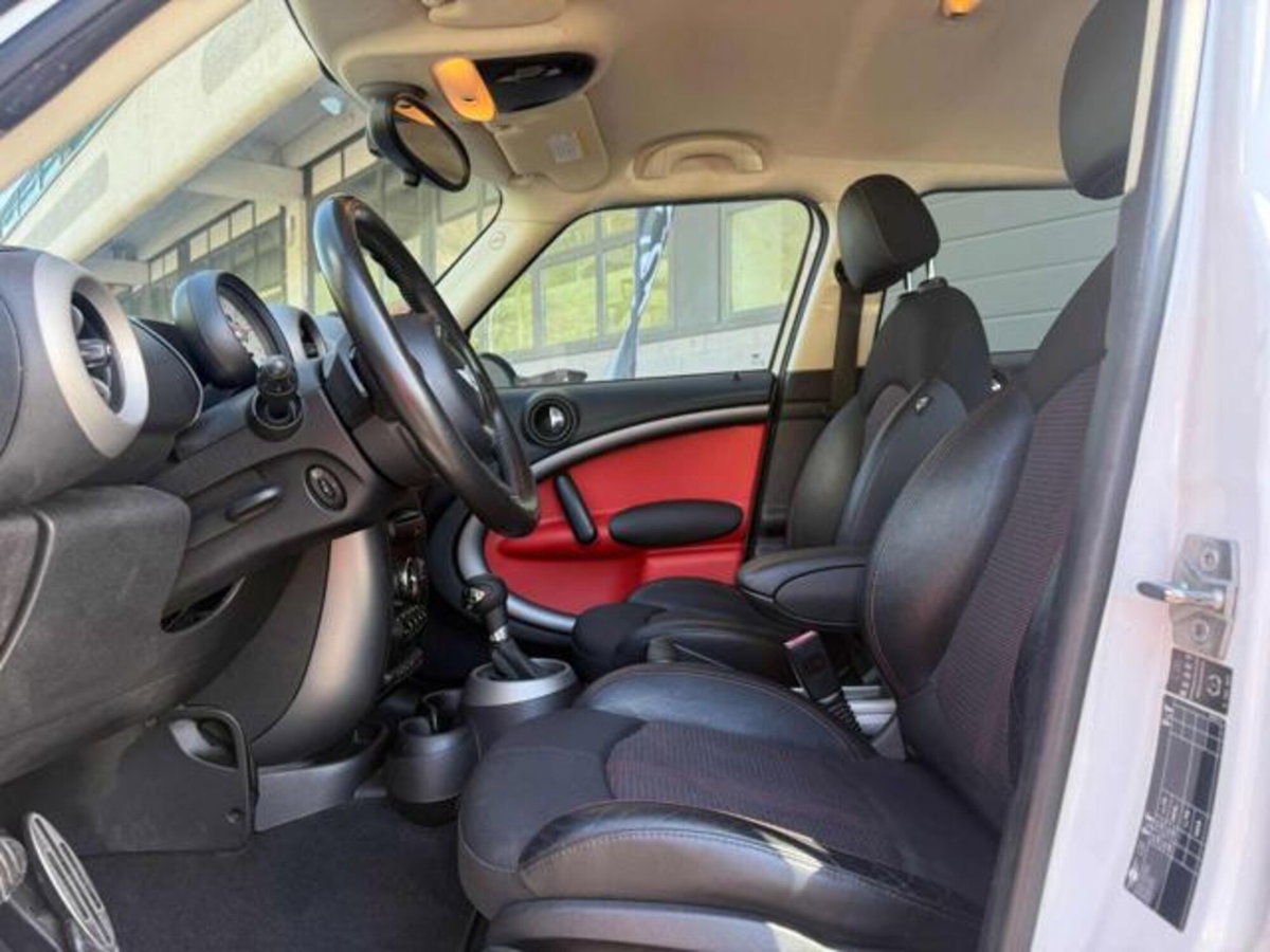 MINI Mini Countryman 2.0 Cooper SD Countryman (10)