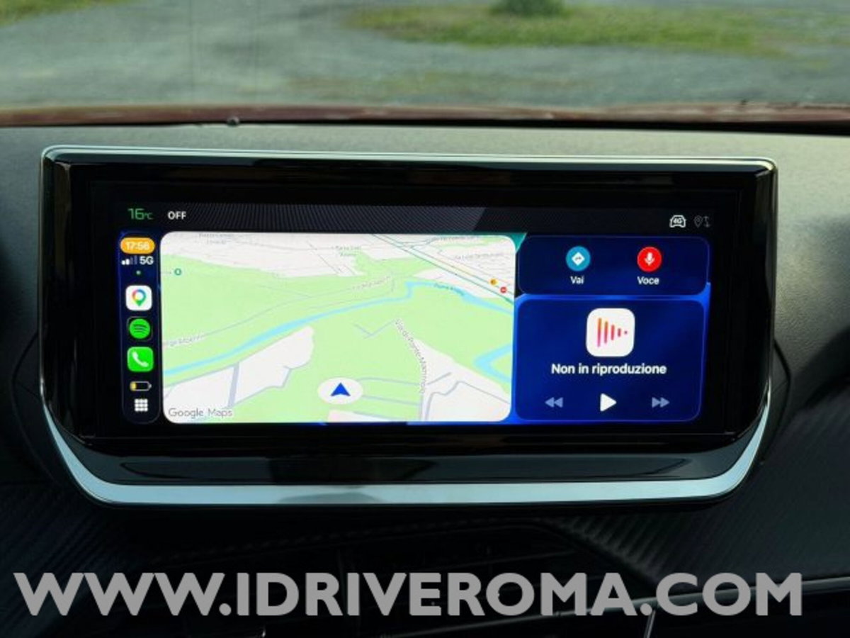Peugeot 2008 PureTech 100 S&S Allure (11)