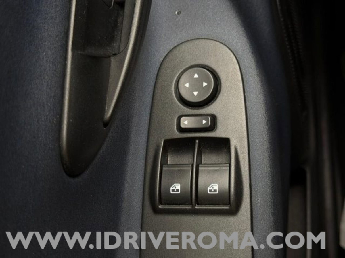 Lancia Ypsilon 1.0 FireFly 5 porte S&S Hybrid Gold Plus (14)