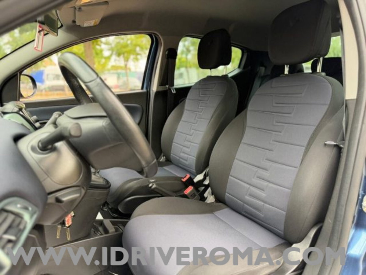 Lancia Ypsilon 1.0 FireFly 5 porte S&S Hybrid Gold Plus (8)