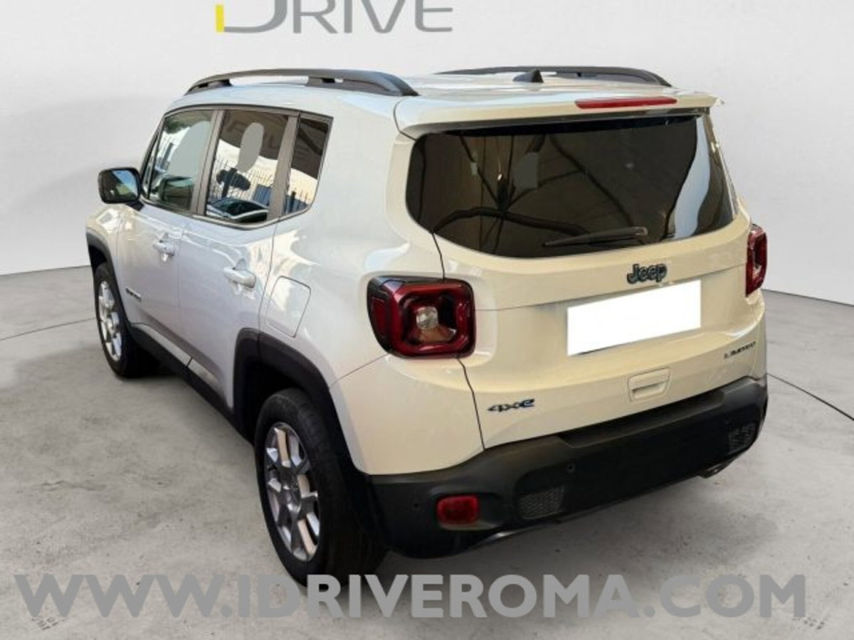 Jeep Renegade 1.3 T4 190CV PHEV 4xe AT6 Limited (3)