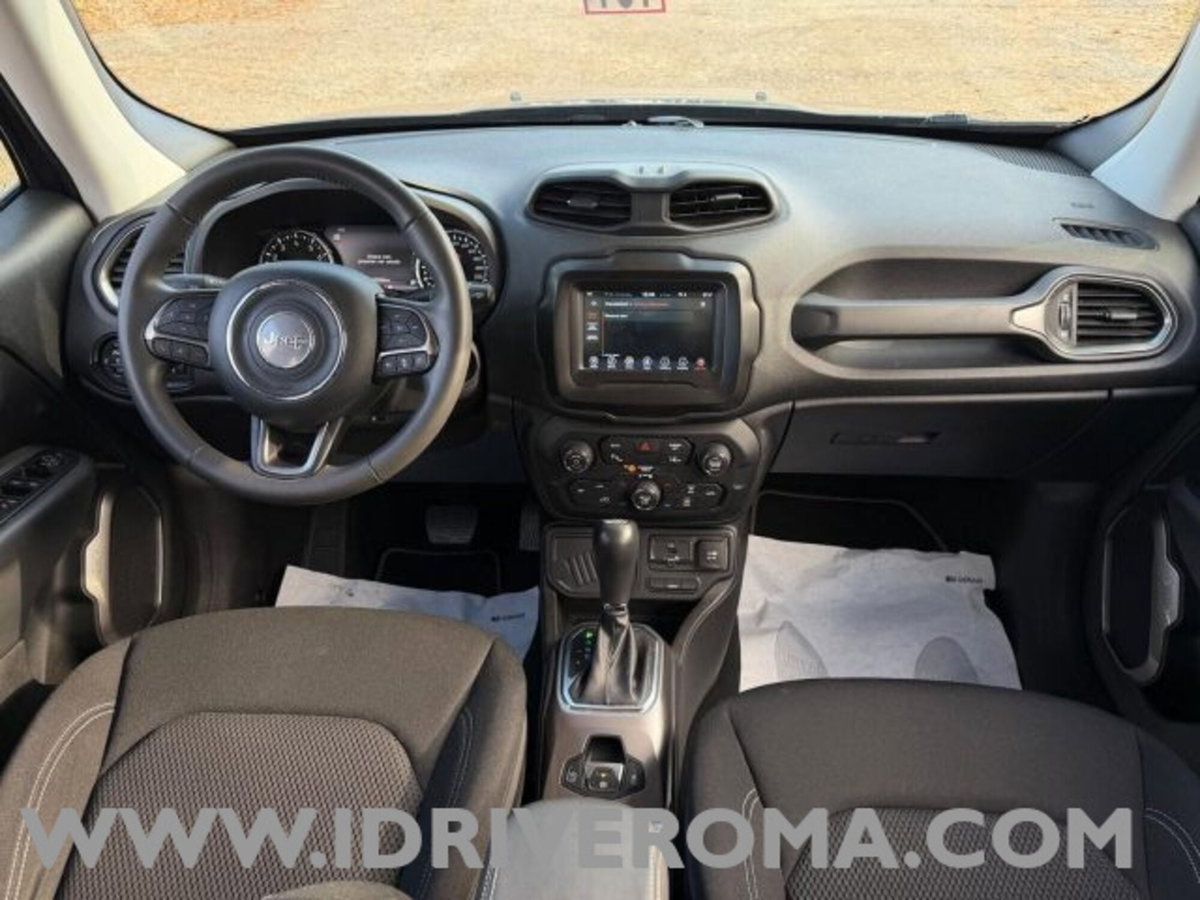 Jeep Renegade 1.3 T4 190CV PHEV 4xe AT6 Limited (5)