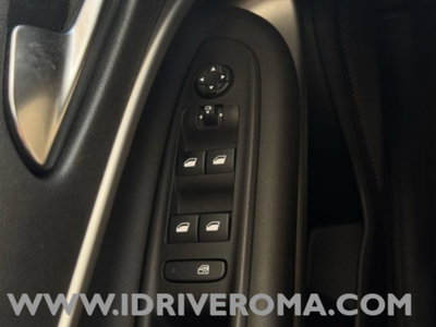 Jeep Avenger 1.2 turbo Altitude fwd 100cv (13)