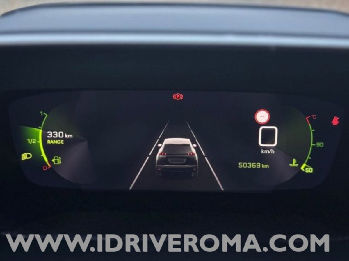 Peugeot 2008 PureTech 100 S&S Allure (14)