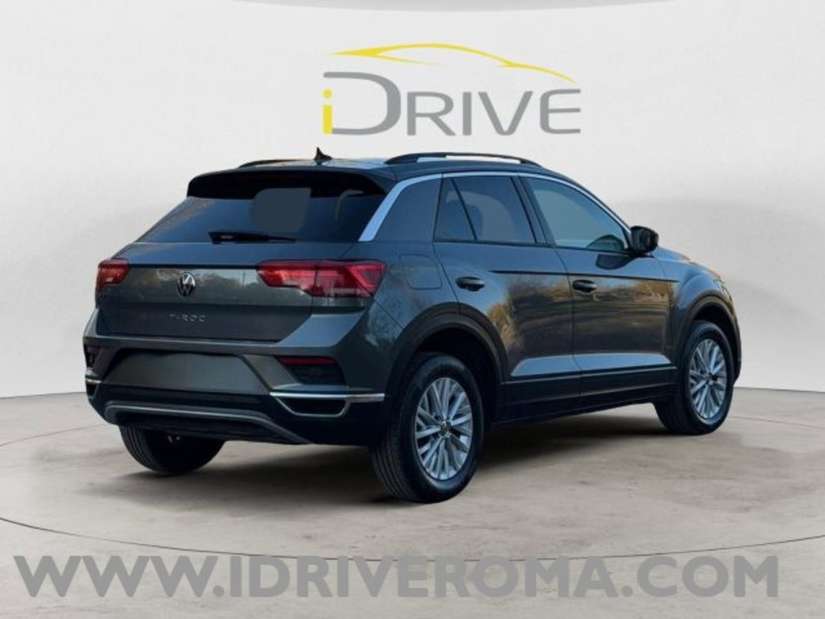 Volkswagen T-Roc 1.0 tsi Edition 110cv (4)